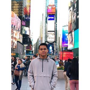 Meet your Posher, Victor